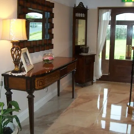 Hotel Burke's Mulbur House Dunrine